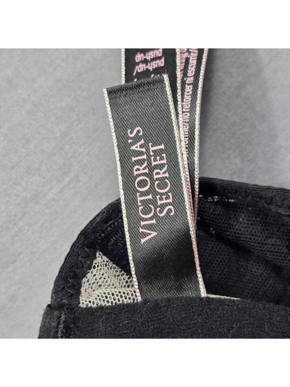NEW Victorias Secret 32B Racerback Push-Up Lace Bra Black Adjustable Straps Sexy - Picture 2 of 5